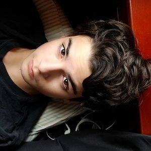 Meet your Posher, Samuel